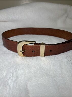 MICHAEL Michael Kors Brown Leather Belt with Gold-Tone Buckle